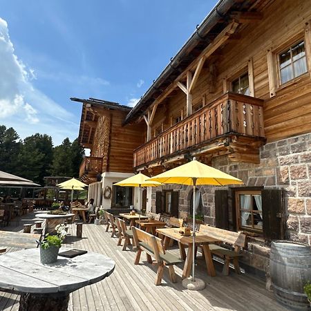 Chalet Da Mont Resciesa โอติเซ ภายนอก รูปภาพ