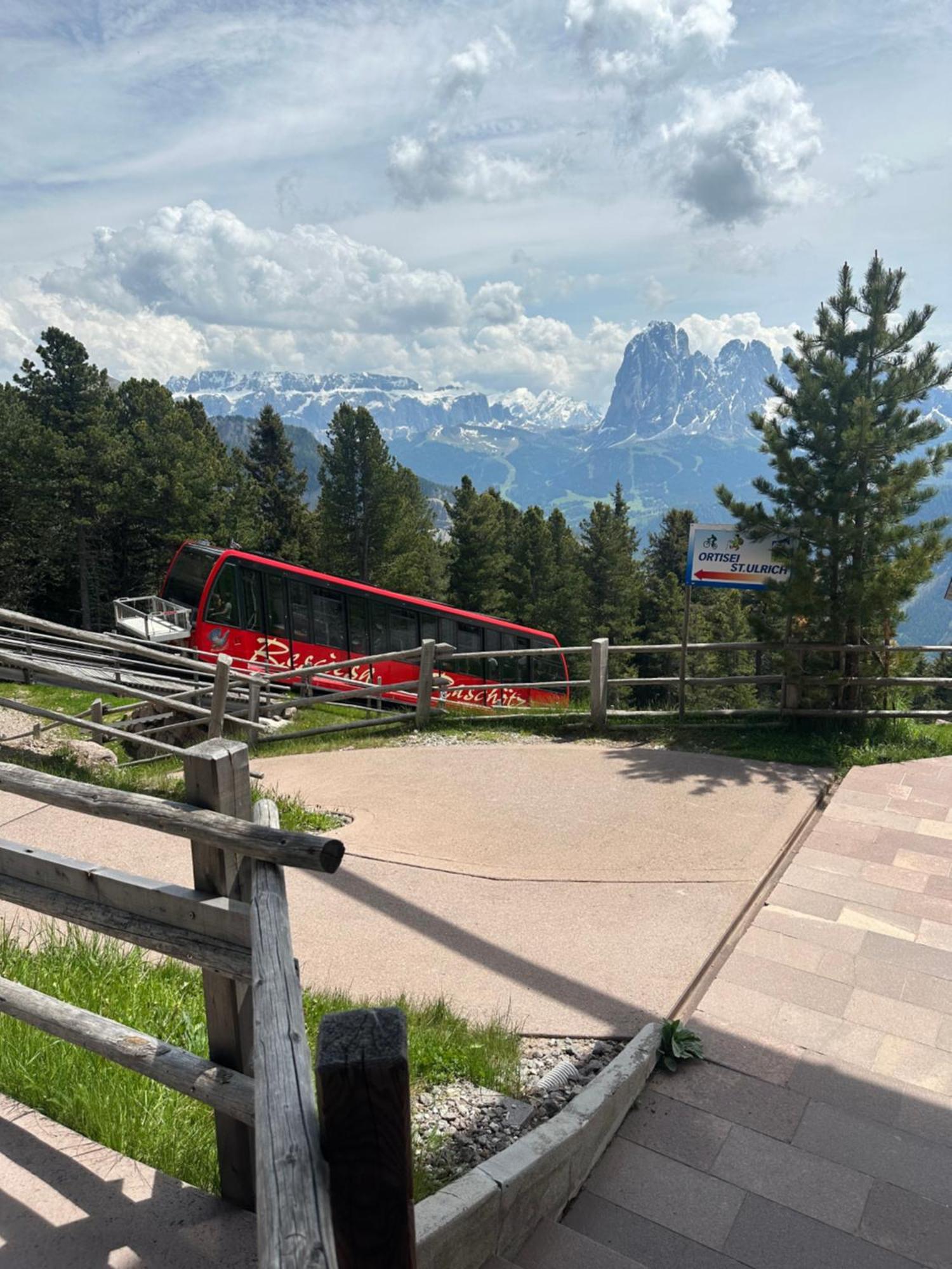 Chalet Da Mont Resciesa โอติเซ ภายนอก รูปภาพ